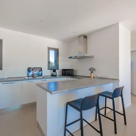 Villa Villa de 4 chambres avec piscine privee jardin et wifi a Porto Vecchio a 6 km de la plage *