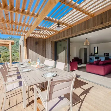 Villa de 4 chambres avec piscine privee jardin et wifi a Porto Vecchio a 6 km de la plage Villa *